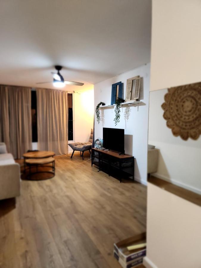 לוויס פלייס Levis Place 51 Eilat